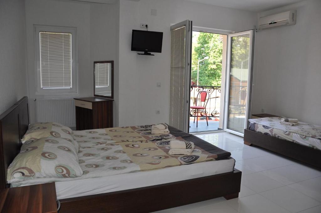 Marina Apartments Ohrid Buitenkant foto